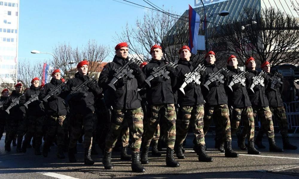 Οι ΗΠΑ απείλησαν τους Σερβοβόσνιους που έχουν έτοιμη την αυτονομία από την Βοσνία οδηγώντας σε πιθανή πολεμική εστία